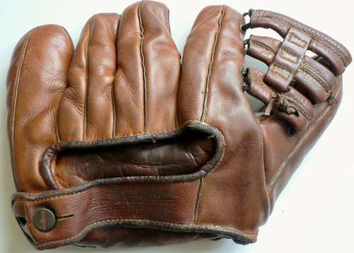 Ted Williams Wilson 614 Back