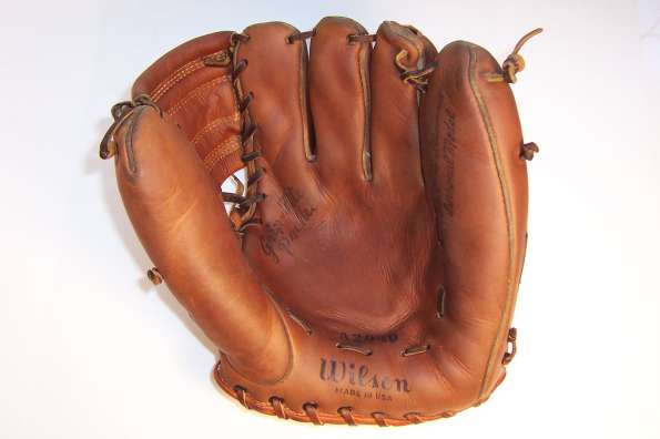 Ted Williams Wilson A2040 Front