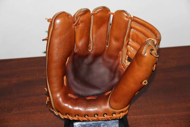 Ted Williams Wilson A2042 Personal Model Front