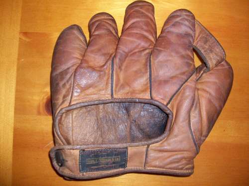 Thomas E. Wilson 646 1 Inch Web Back