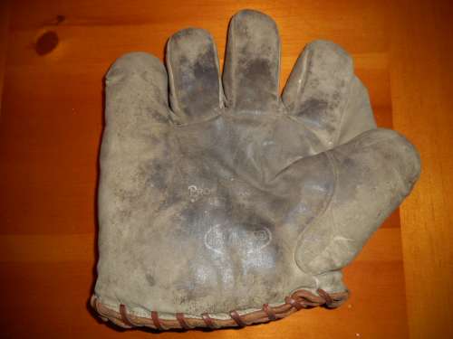 Thomas E. Wilson 603 Buckle Back Full WebFront