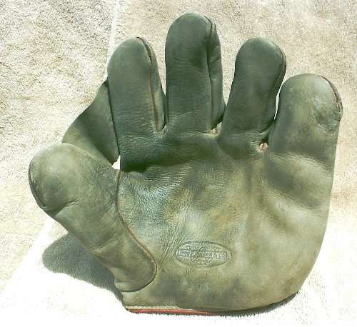 Thomas E. Wilson 605 Full Web Front