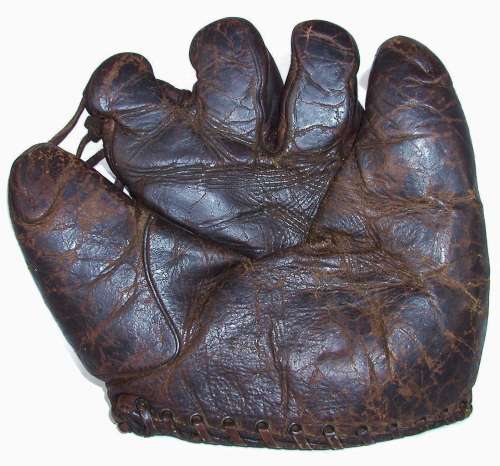 Thomas E. Wilson Stubby Finger Front