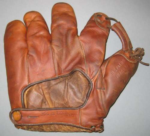 Travis Jackson Wilson Western 608 Back