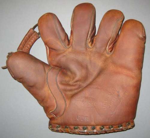 Travis Jackson Wilson Western 608 Front