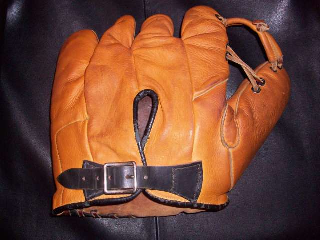 Walter Berger Wilson 653 Back