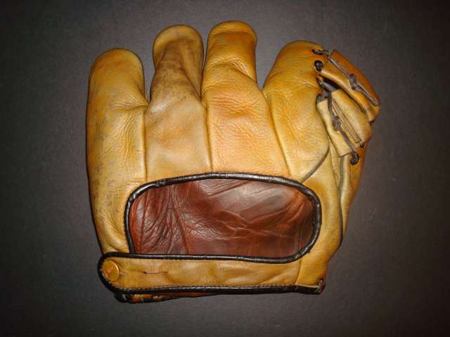 Whitey Whitehead Wilson W20 Back