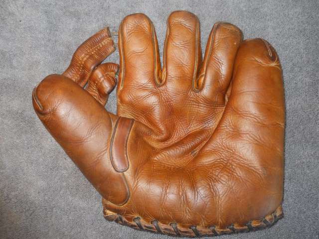 Wilson 616 Front