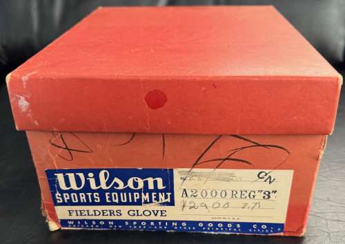 Phil Cavarretta Wilson A2000 Two Finger Box