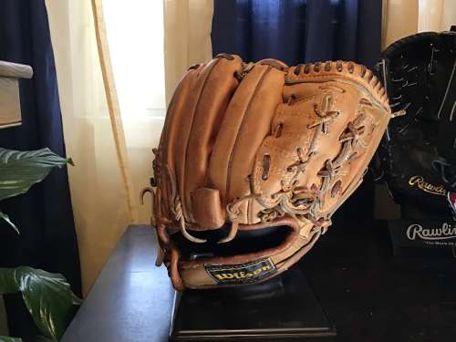 Ron Hunt Wilson on an A2000 Pattern Back