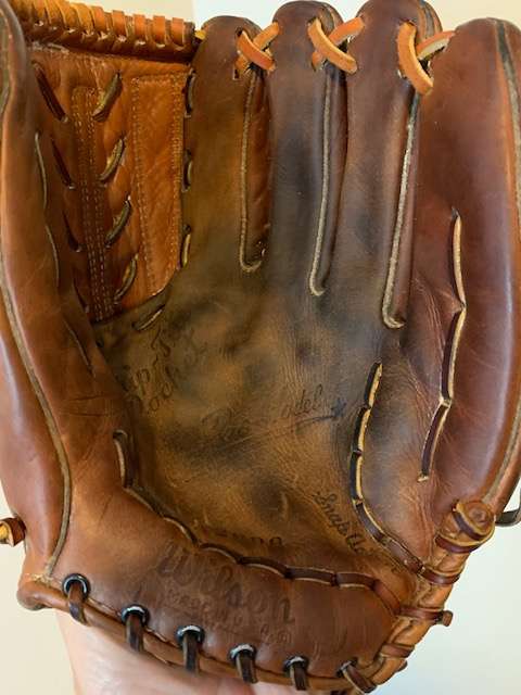 Wilson A2000 9 Front