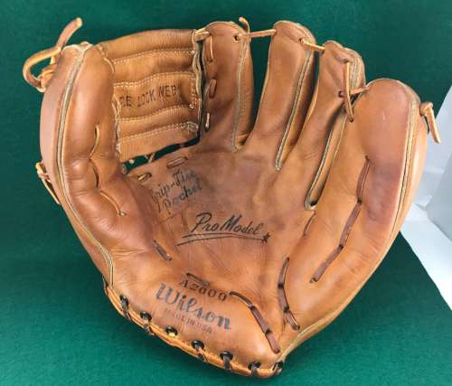 1958 Wilson A2000 Front