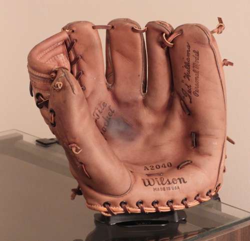 Wilson A2040 Personal Model Front