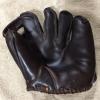 Wilson A2080 Outseam Glove Front