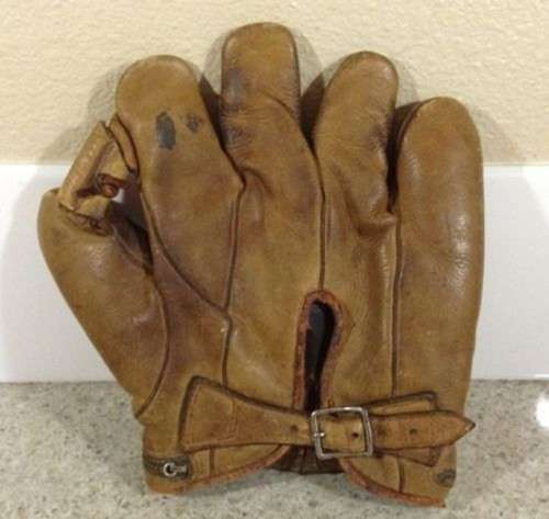 Wilson-Western 654 Zipper Heel Lefty Back