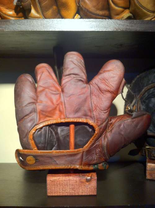 Wilson Western 670 Single Tunnel Loop Back