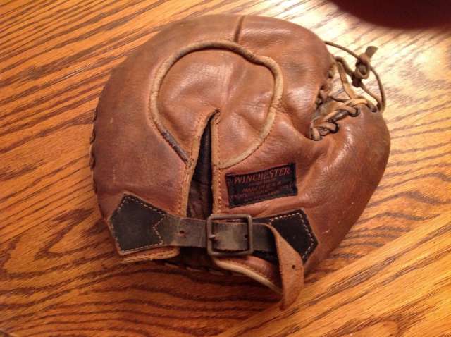 Winchester Basemitt Back