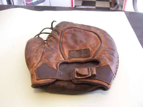 Winchester Basemitt Back