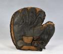 View the image: Winchester Black Basemitt Back