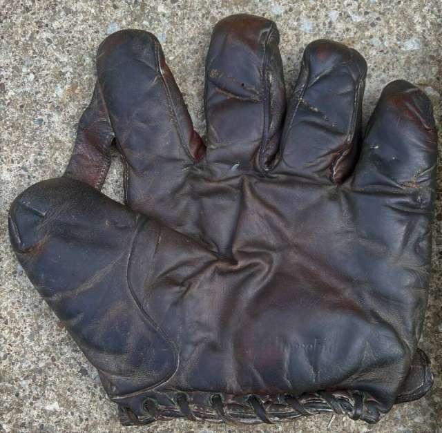 Worth 1 Inch Web Front