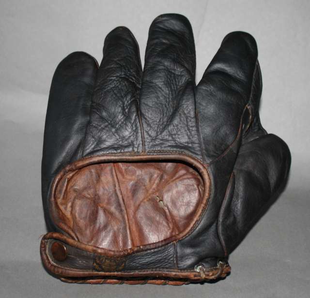 Victor, Wright & Ditson 1 Inch Web Black Back