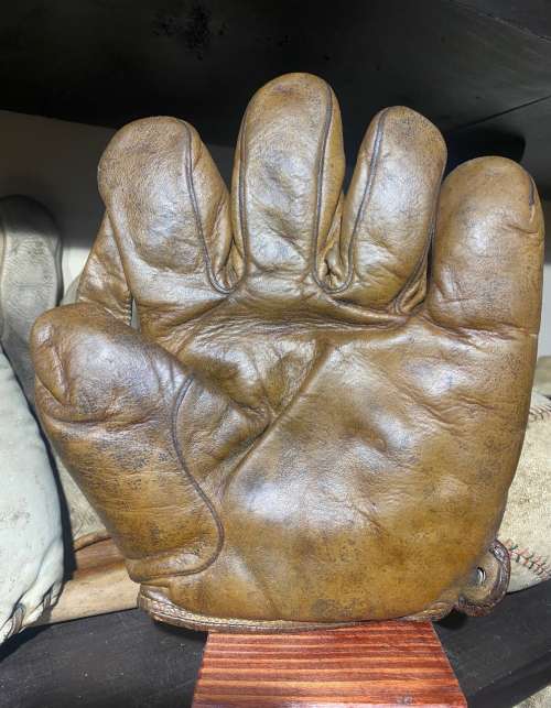 Victor, Wright & Ditson 1 Inch Web Front