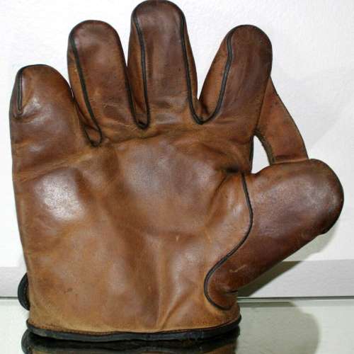 Victor, Wright & Ditson 1 Inch Web Lefty Front