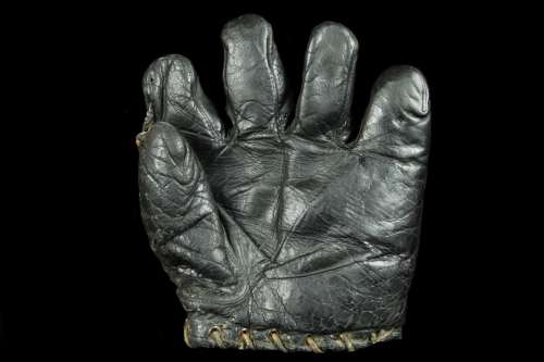 Victor, Wright & Ditson Black Front