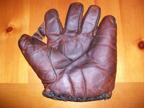 Victor, Wright & Ditson FDP 1 Inch Web Front