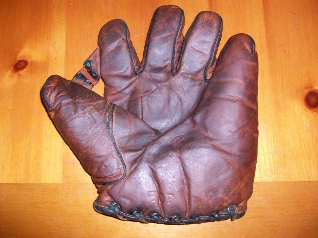 Victor, Wright & Ditson FDP 1 Inch Web Front