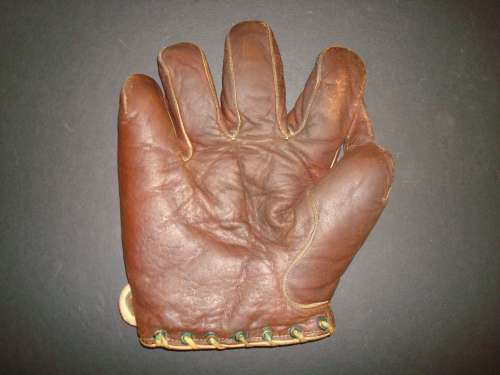 Victor, Wright & Ditson 1 Inch Web Lefty Front