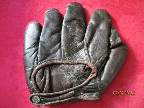 Victor, Wright & Ditson 1 Inch Web Black Back