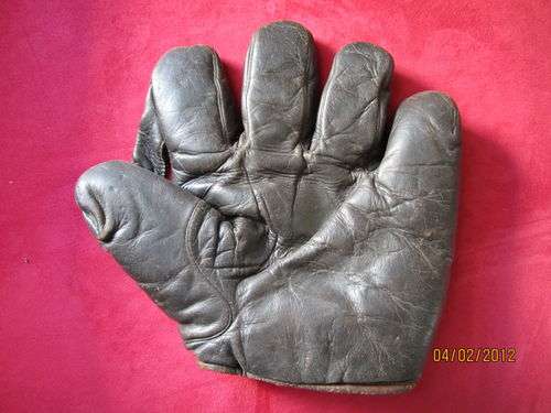 Victor, Wright & Ditson 1 Inch Web Black