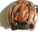 View the image: Wright & Ditson Basemitt Back