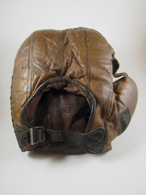 Wright & Ditson Basemitt Back