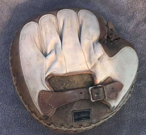 Wright & Ditson Catchers Mitt Back