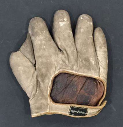 Wright & Ditson Full Web Lefty Back