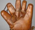 View the image: Wright & Ditson Glove Front