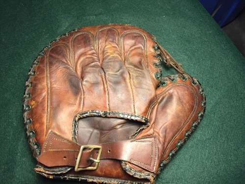 XAC 180L Basemitt Back