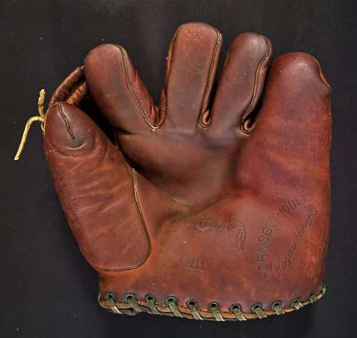 Rogers Hornsby Alex Taylor RH Front