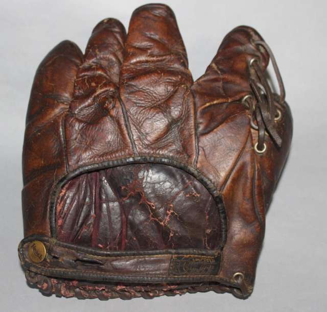 Babe Ruth Reach Home Run Special Back