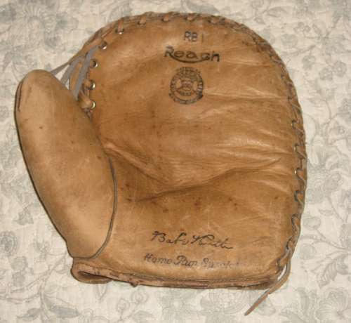 Babe Ruth Reach RB1 Basemit Front