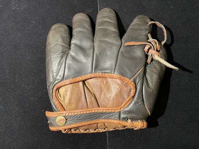 Babe Ruth Reach RF3 Home Run Special Back