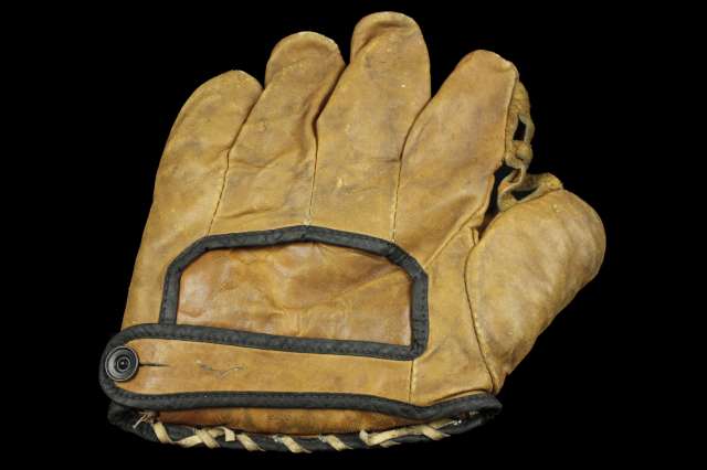 Ruth Model JC Higgins 1694 Back