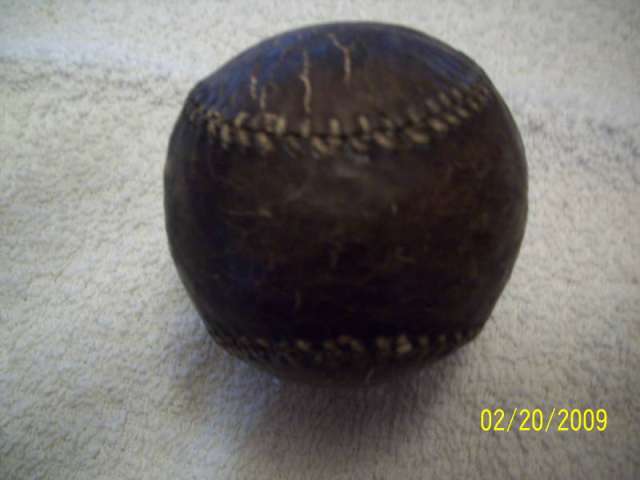 19th Century Figure 8 Unknown 72