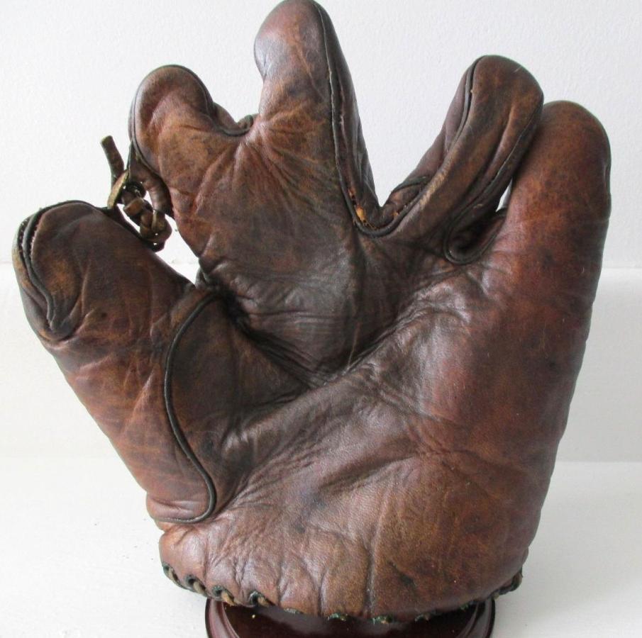 Diamond Brand Extended Pocket Front Diamond Baseball Glove