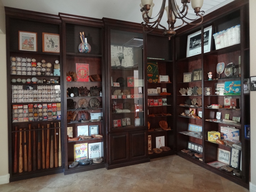 Gary Wheelock Display Displays Baseball Glove Collector Gallery