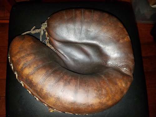 D&M Decker Patent Catchers Mitt Front