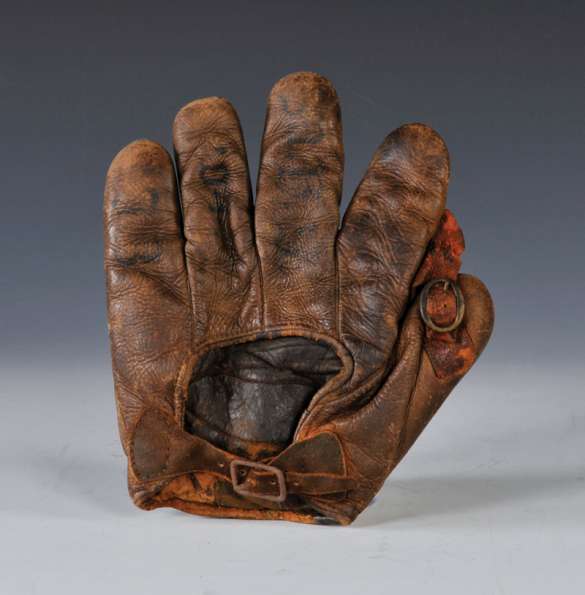 Early 1900's Victor Buckle  Crescent Glove Back Early Gloves
