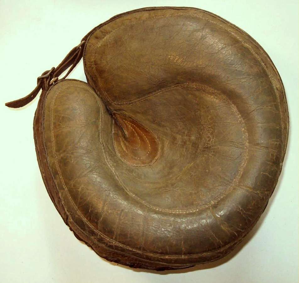 Early 1900's Wrap Around Crescent With Buckle  Front Early Gloves